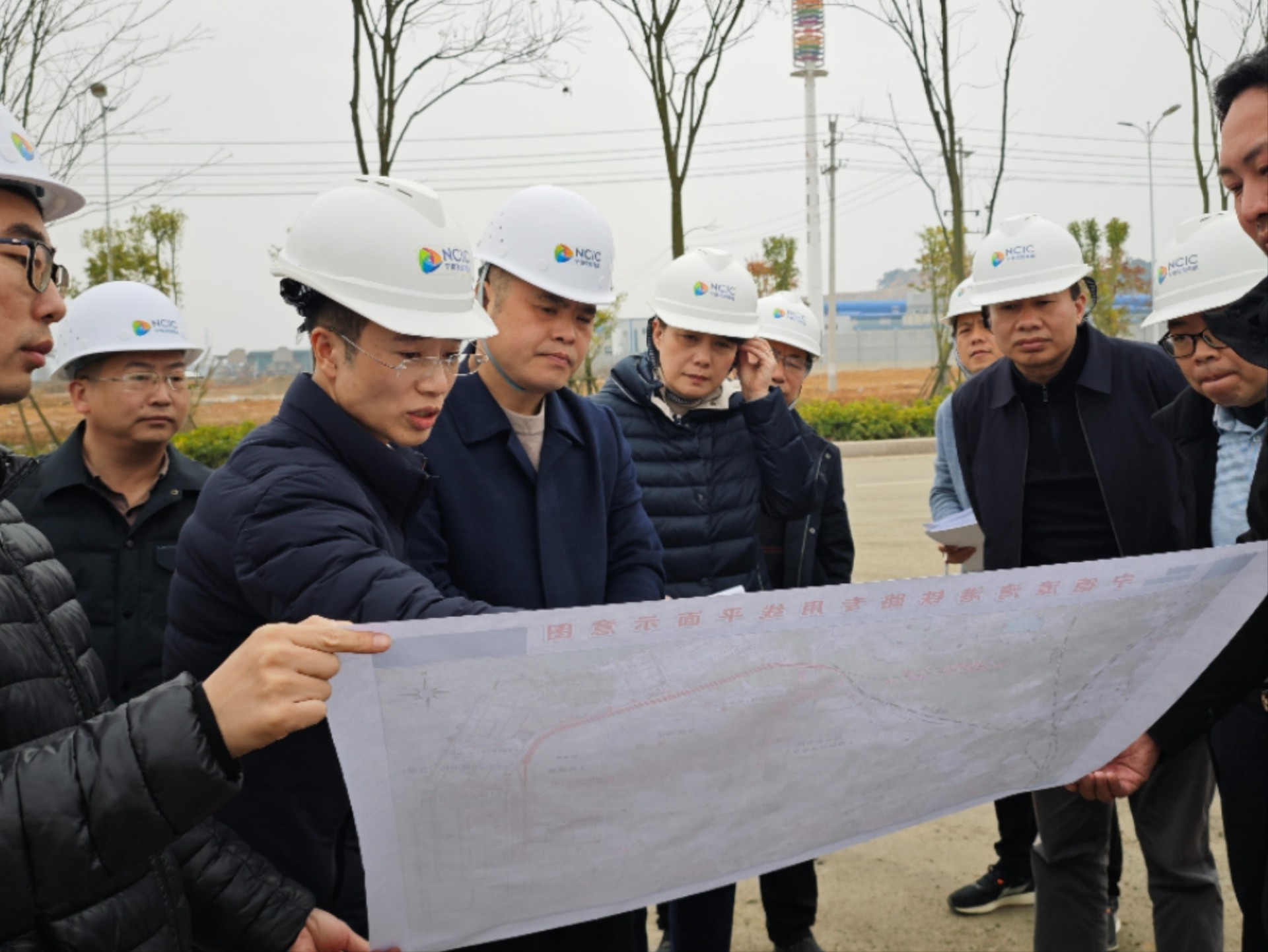 2024-2-29市交投集團領(lǐng)導深入市交投物流集團項目一線(xiàn)調研，章佳琦拍攝2.jpg