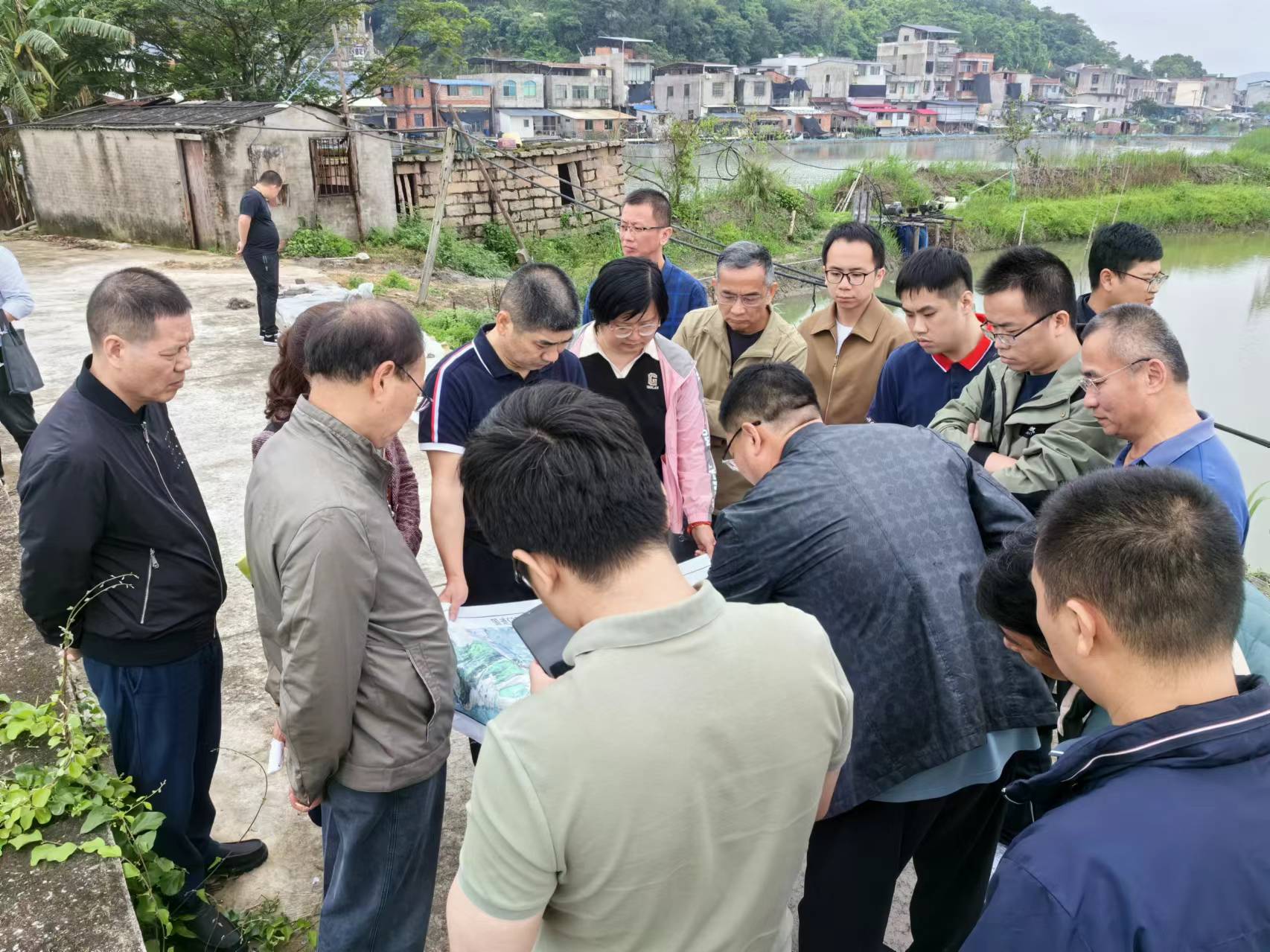 國道G228線(xiàn)蕉城漳灣下塘至拱嶼段公路工程初步設計方案專(zhuān)題推進(jìn)會(huì )順利召開(kāi)，王俊宇拍攝1.jpg